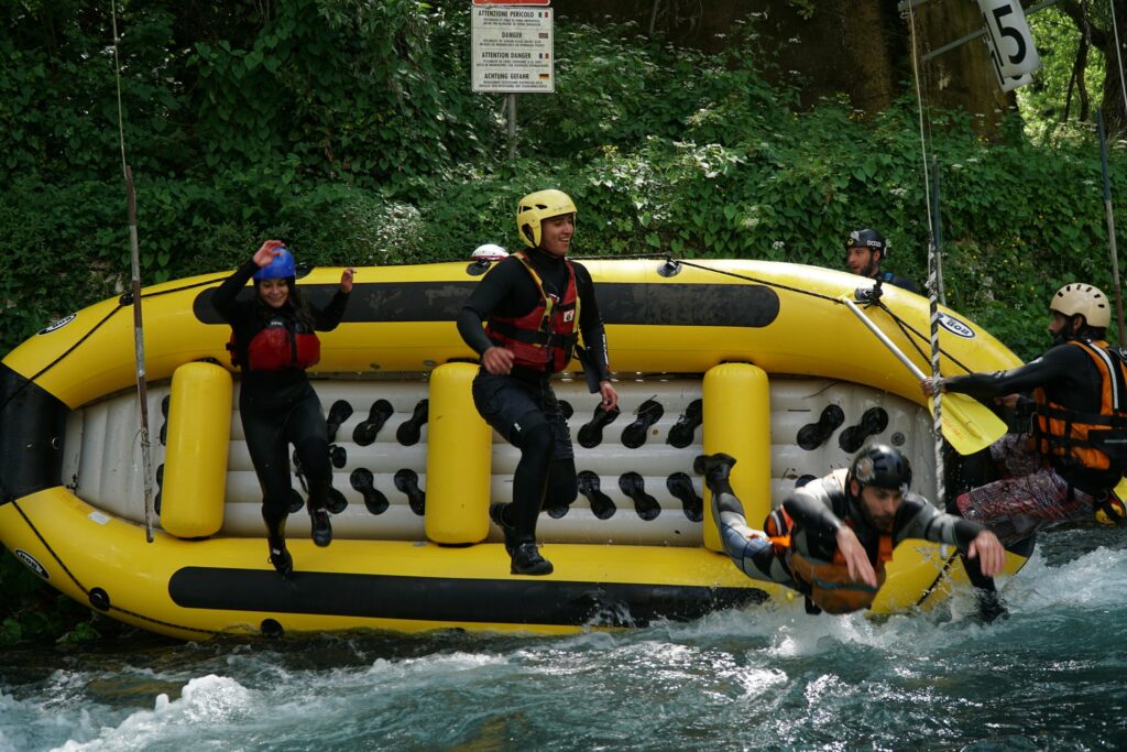 Read more about the article RESCUE PROJECT and the rescue course for kayakers