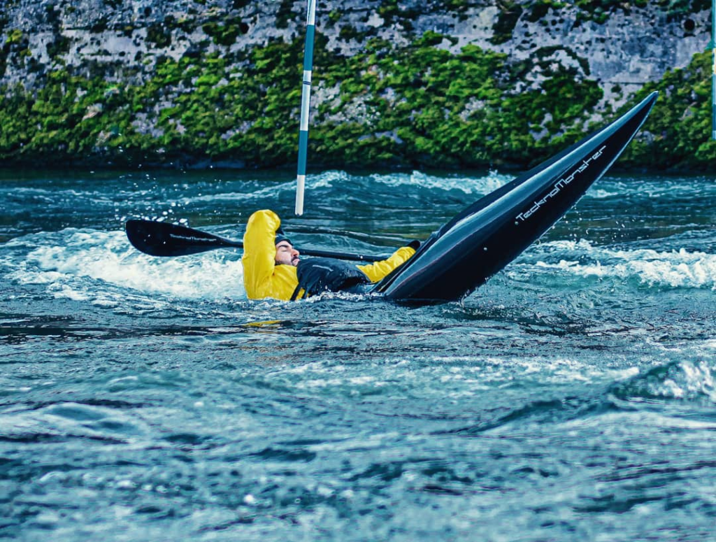 Read more about the article HOW TO IMPROVE YOUR KAYAKING SKILLS?